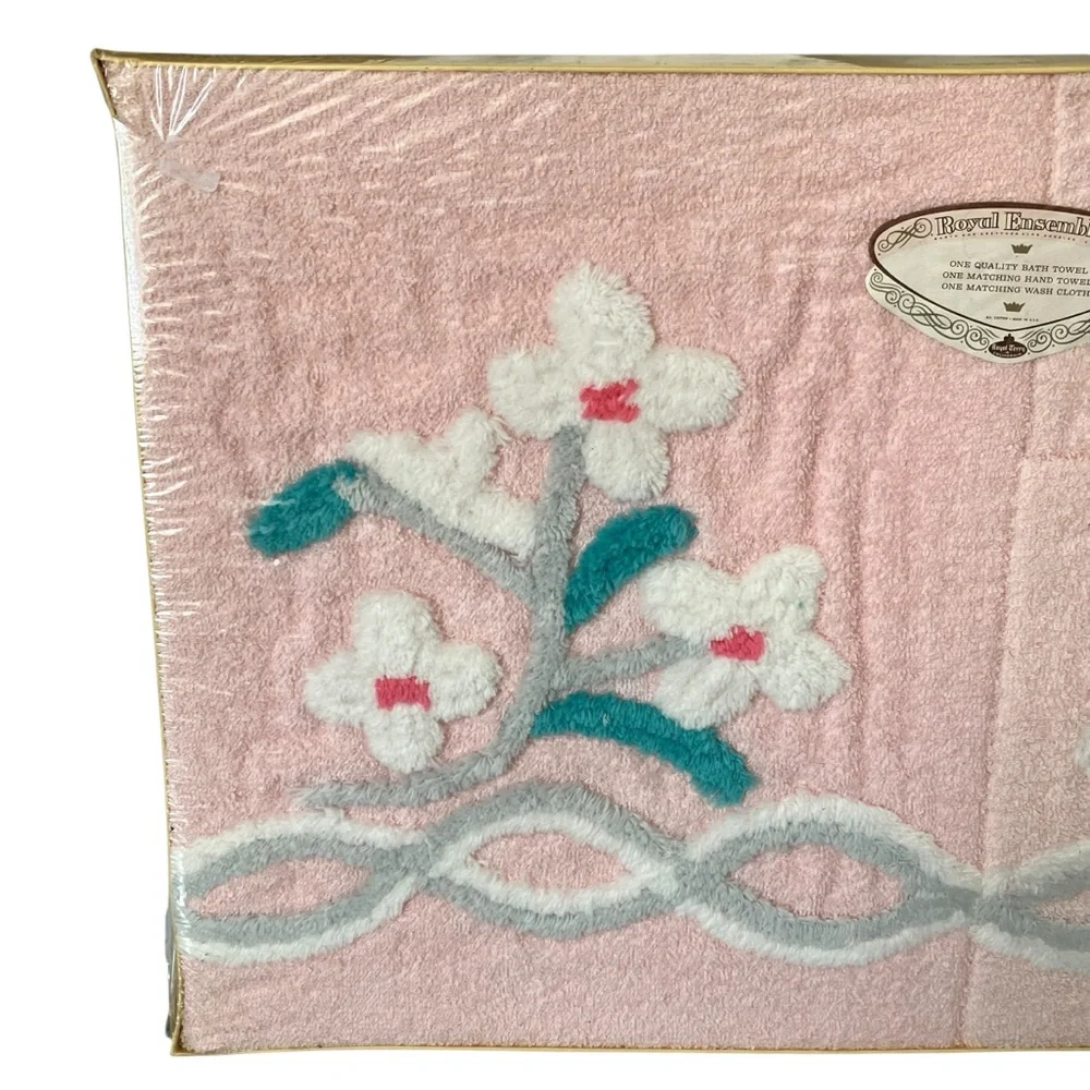 Vintage MCM NOS Chenille Floral Pink Bath Towel Set Barth and Dreyfuss